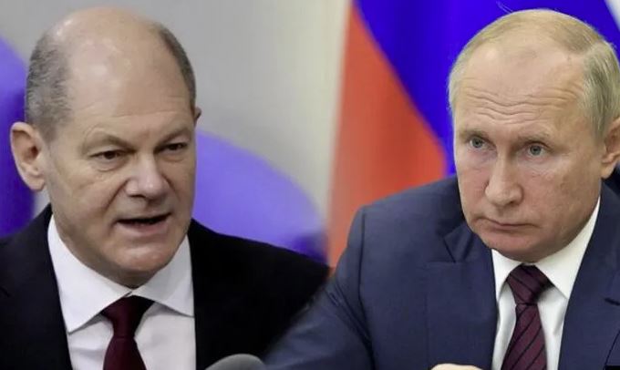 Putin bisedon me Scholz: Fajëson Kievin për bllokimin e bisedimeve