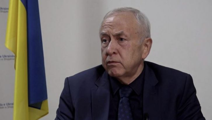 Situata e luftës, ambasadori Shkurov: Ukrainasit edhe shqiptarët po i përjetojnë njësoj tmerret e luftës