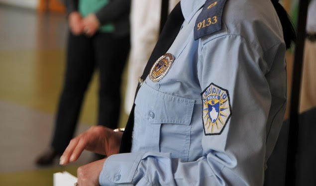 “Ta hangsha p*****”, gjoba virale për kosovarin që fyeu një police të Kosovës