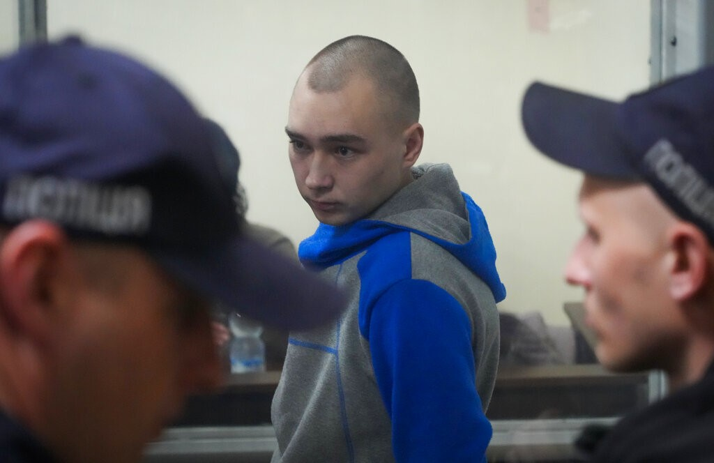 Ushtari rus e pranon fajin, mund të dënohet me burgim të përjetshëm