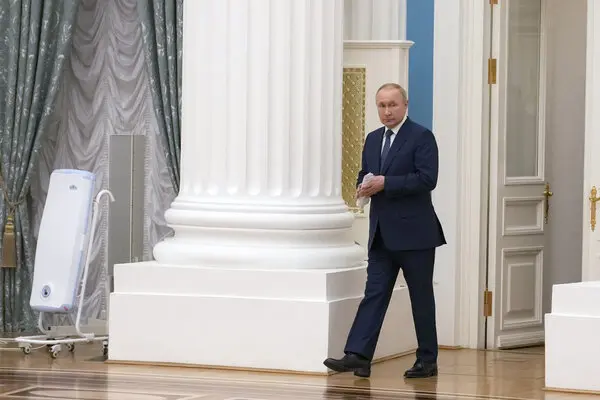 “Putin ka sindromin e burrit të shkurtër”