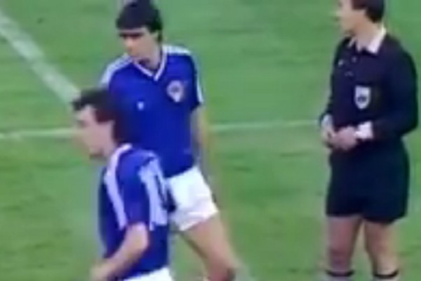 Dy golat e Fadil Vokrrit kundër Irlandës së Veriut në kualifikimet për Euro 1988 (VIDEO)