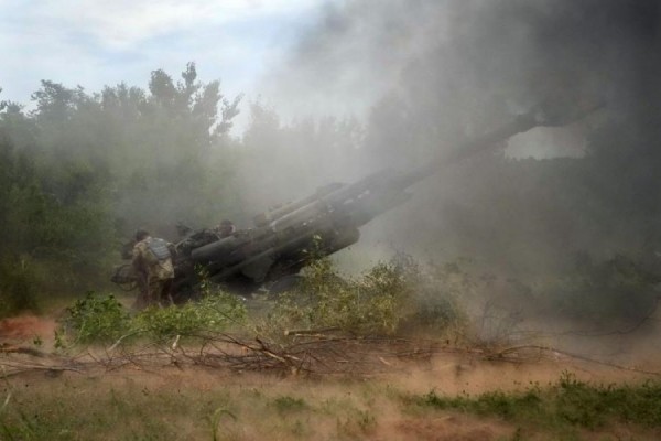 ​Donbasi po përballet me “sulmet më të ashpra” prej nisjes së luftës