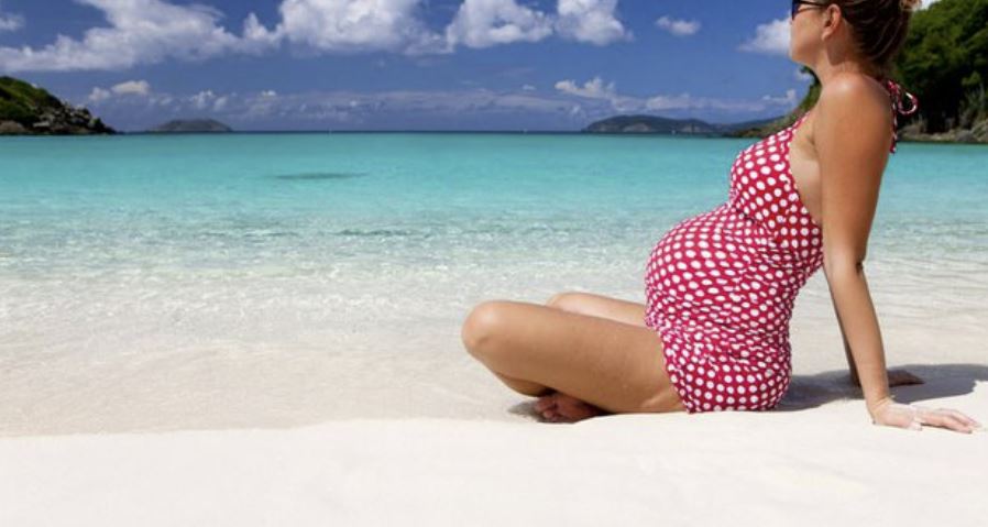 Disa arsye të forta pse gratë shtatzëna duhet të shkojnë në plazh