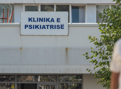 Përdoruesit e drogave trajtohen në Psikiatri, Kosova s’ka institut për trajtimin e varësisë