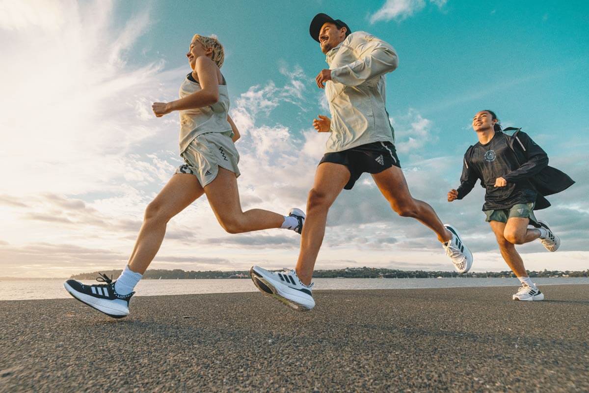 Ecja apo vrapimi, cila metodë është më efektive për të humbur peshë?