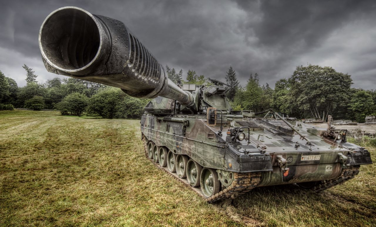 Pritjes po i vie fundi: Howitzerët gjermanë gati për përdorim nga ushtarët ukrainas