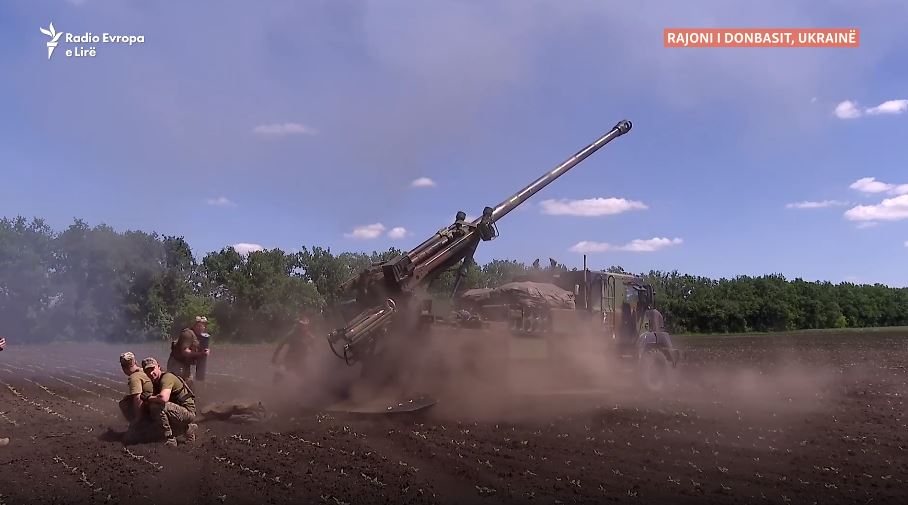 Ushtria ukrainase përdor armën e re nga Franca, mund t’i godasë objektivat deri në 38 km largësi