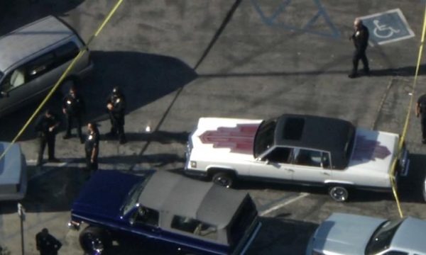 Të shtëna me armë në Los Angeles, 2 të vdekur dhe 7 të plagosur