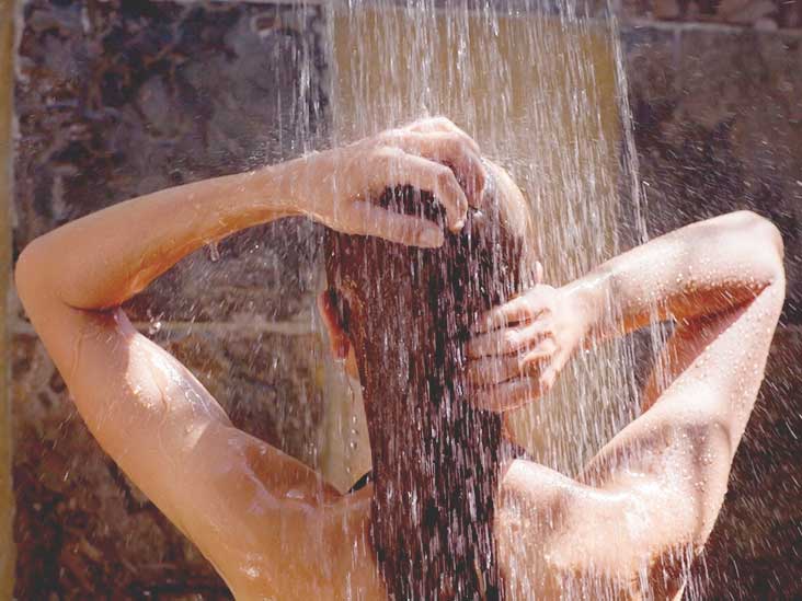 Nga shëndeti i flokëve te rënia në peshë, arsyet pse duhet të bëni dush me ujë të ftohtë