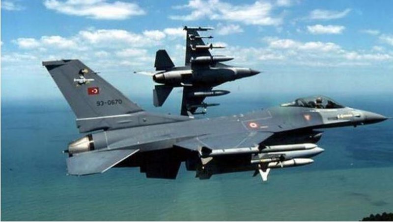 Turqia provokon Athinën me avionë luftarak, autoritet greke në alarm avionët luftarakë që fluturuan mbi Egje