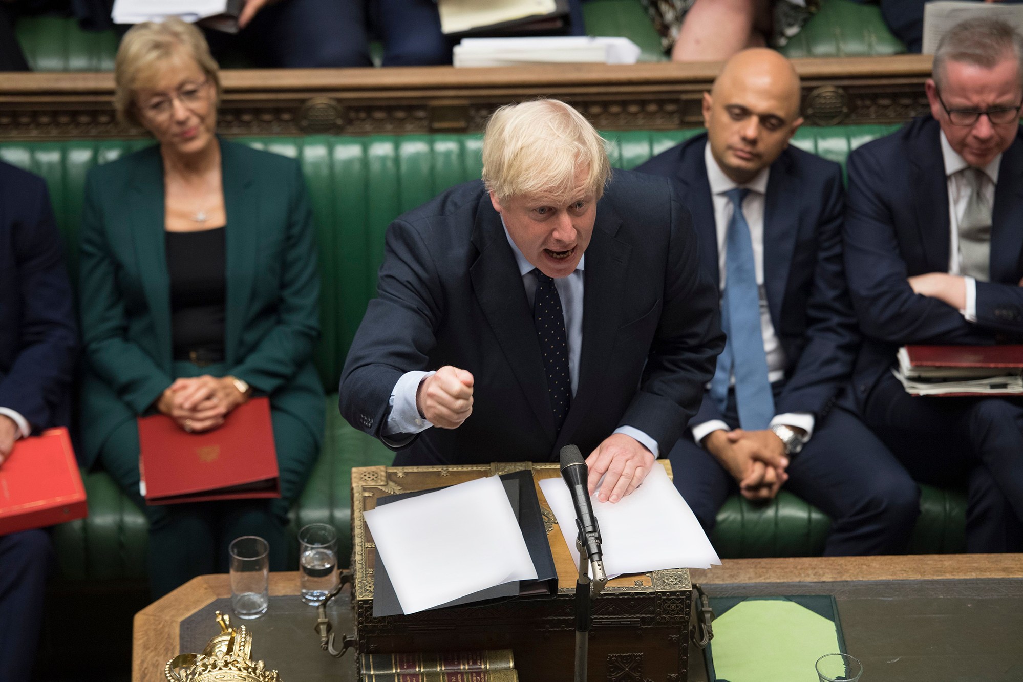 Kriza politike në Britani, numërim mbrapsht për Johnson, mbi 40 ministra japin dorëheqjen