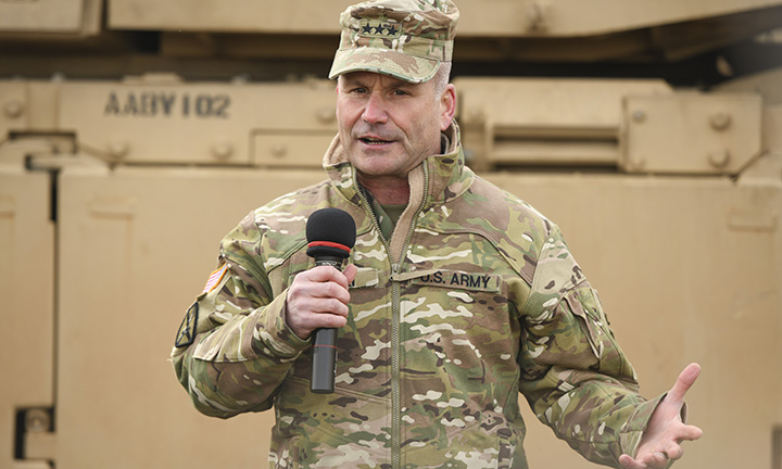 Gjenerali amerikan, ekspert i Rusisë, merr komandën supreme të NATO-s në Evropë