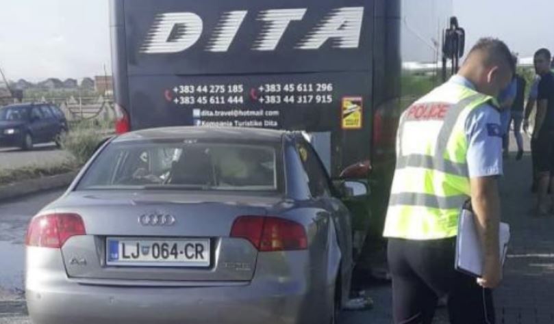 Arrestohet shoferi i autobusit në të cilin u përplas vetura e familjes Sopaj