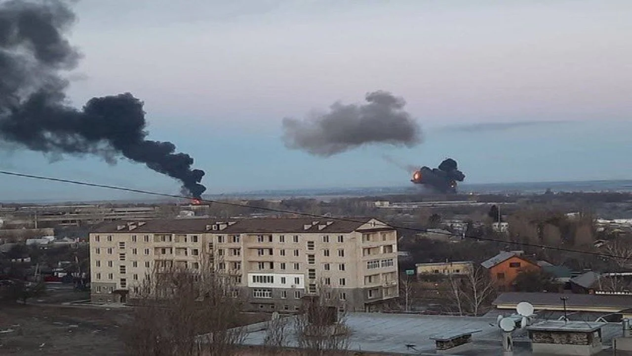 Rusët sulmojnë civilët, katër të vdekur dhe 12 të plagosur në lindje të Ukrainës