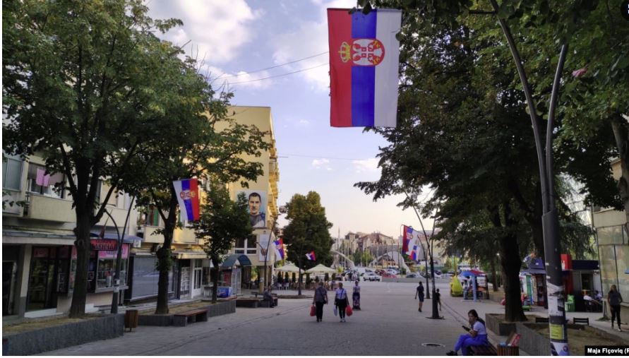 Autoritetet serbe i ndalojnë pushimet në veri të Kosovës
