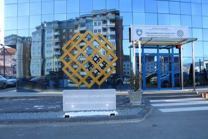 Shtatë Ndërmarrje Publike në Kosovë operojnë me humbje