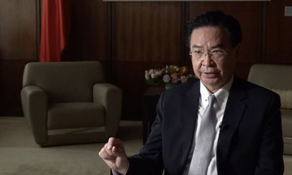 Ministri i Jashtëm i Tajvanit: Kina s’mund të diktojë politikën tonë të jashtme