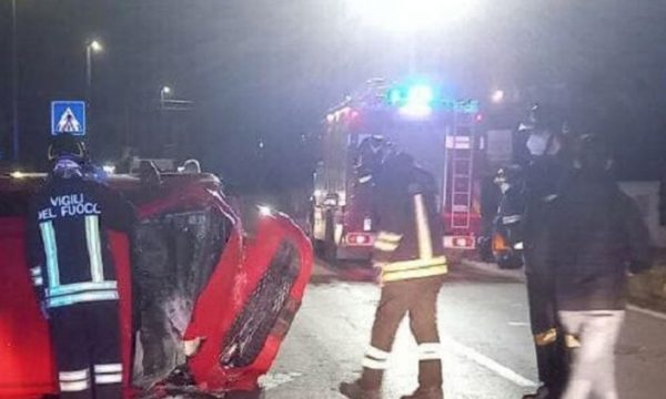 Tragjedi në Itali, humbin jetën katër të rinj në aksident, mes tyre edhe një shqiptar