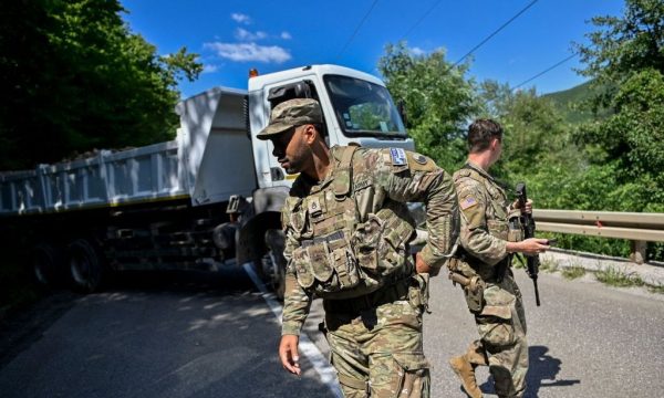 BBC: Pse po ndizen telashet mes Kosovës dhe Serbisë dhe a është përfshirë Rusia