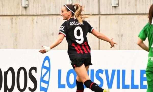 Kosovare Asllani shprehet e lumtur për debutimin dhe për golat që i shënoi për Milanin