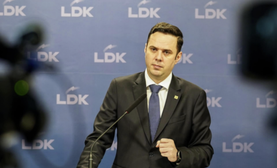 Presidenti shqiptar refuzoi takimin në zyret e LDK-së: Lumiri hatrohet dhe s’e takon hiç