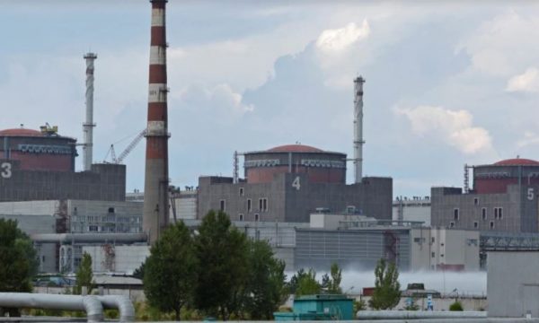 Sulmohet centrali bërthamor në Ukrainë, palët akuzojnë njëra-tjetrën