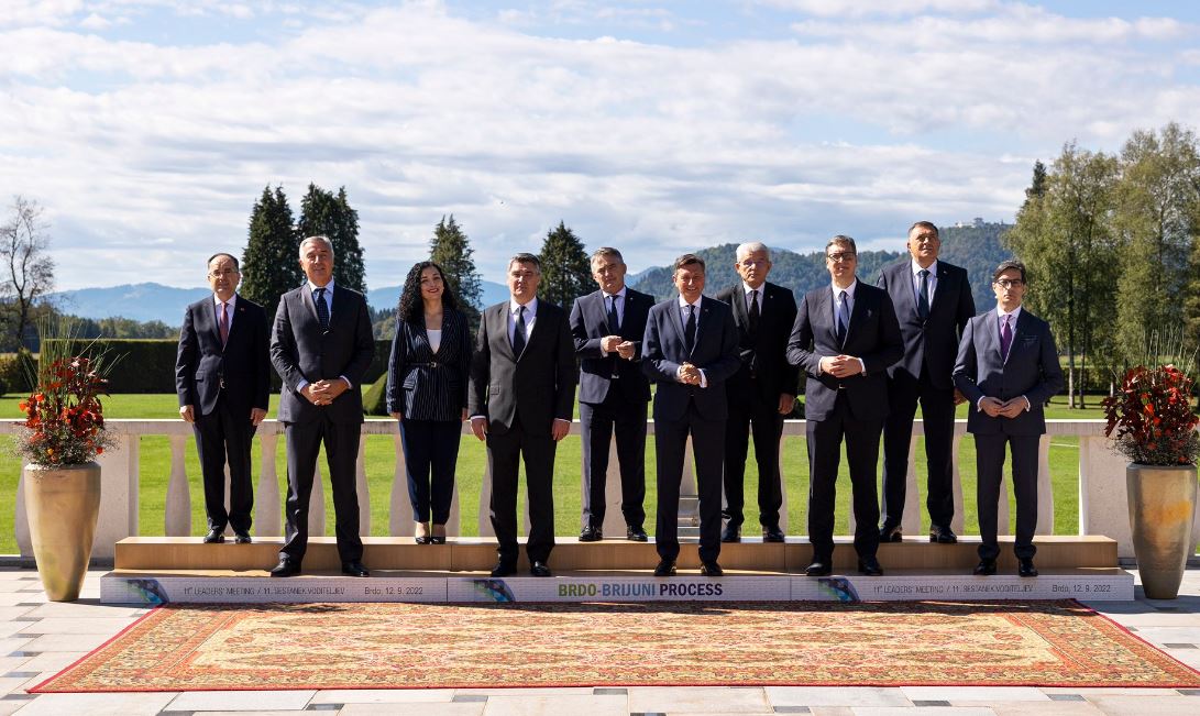 Samiti Brdo-Brijoni: Presidentët e Ballkanit Perëndimor bëjnë një fotografi të përbashkët para takimit
