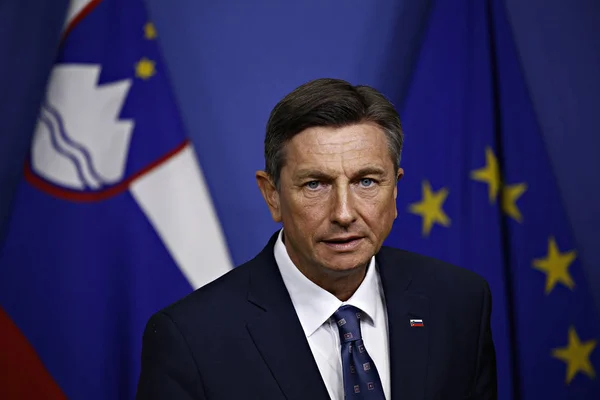 “Fatkeqësisht ka ngecur”, zëdhënësja e Pahor konfirmon përgatitjen e projekt-planit për vazhdimësinë e dialogut