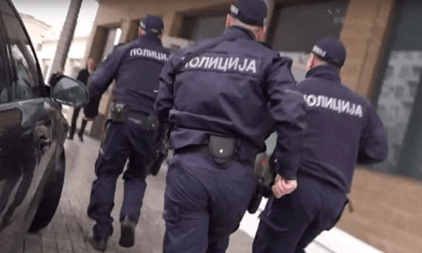 Serbia thotë se ka kapur drogë që kalonte nga Kosova me veturën me shenja ‘OSBE’, pesë të arrestuar