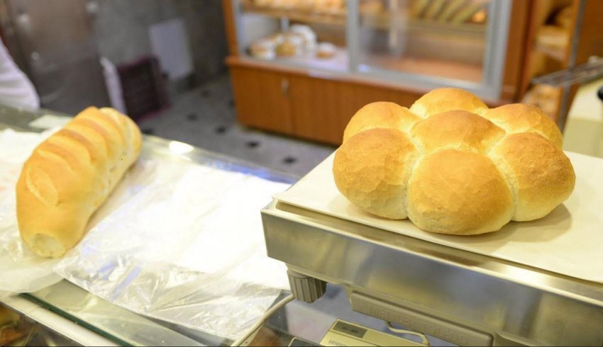 Shtrenjtimi i bukës/ Mullisët tregojnë nëse ka rritje të çmimit të miellit