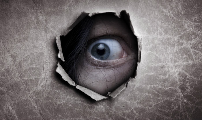 7 shenja që tregojnë se vuani nga paranojat