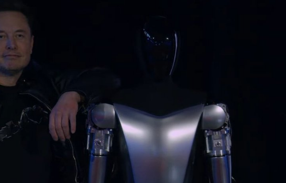 Elon Musk prezanton robotin humanoid, do të jetë në shitje pas disa vitesh me kosto të ulët
