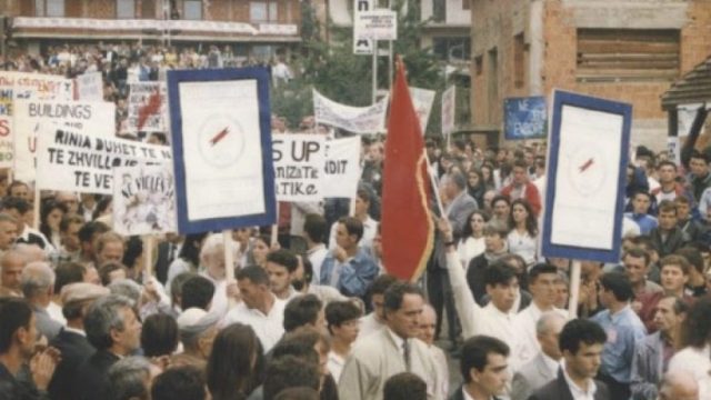 25 vjet nga protestat studentore