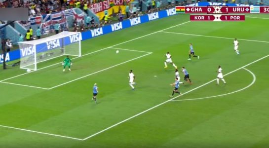 Uruguai dyfishon epërsinë ndaj Ganës