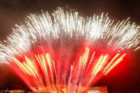 Nata më e çmendur e vitit sipas horoskopit: Ja si do ta kalojë kohën çdo shenjë