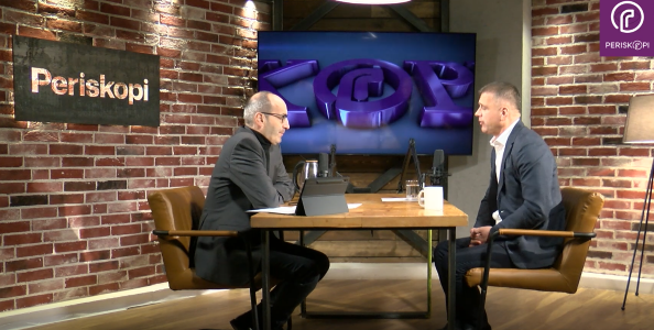 Fadil Hoxha përballë Ilir Mirenës