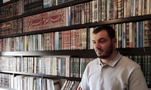 Hoxha Behar Mjekiqi rrahu të dashurën e tij – Zbulohen detaje të reja të dhunës