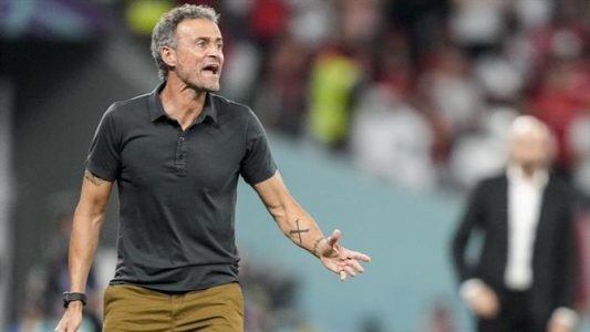 Trajneri i PSG-së: Mund të fitojmë në Barcelonë