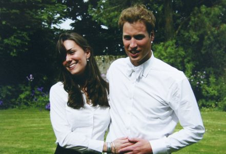 Shitet për çmimin marramendës fotoja e dasmës së William dhe Kate
