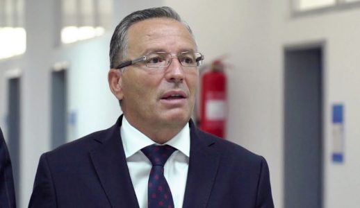 Hamza për Kurtin: Le të harrojë ta kontestojë vendimmarrjen time – po shihet se është në panik