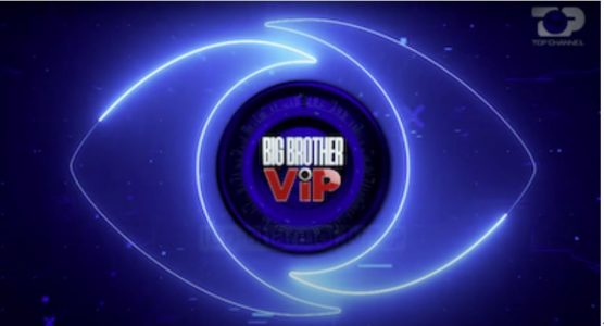 Çka po ndodh në oborrin e shtëpisë së Big Brother VIP Albania? Mblidhen njerëz, shihen edhe policë