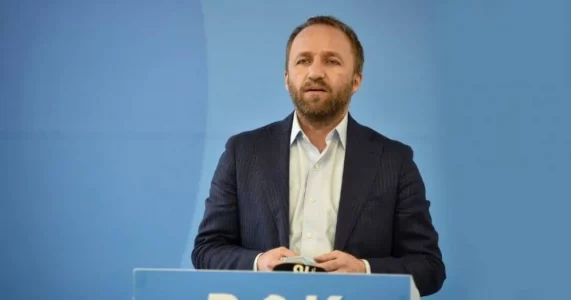 Tahiri fton qytetarët të bashkohen rreth vizionit të Bedri Hamzës për fitoren e Kosovës