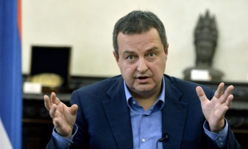 Daçiq: Mit’hat Lozhanit iu caktuan 48 orë paraburgim, do të sillet në zyrën e Prokurorit Publik për krime lufte