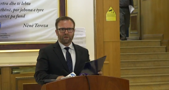 Reagon Abazi për 100 mijë eurot që Peci ia dha vëllait të Pacollit: Dështim total me njerëzit të sojit të ndyrë