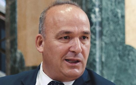 Bulliqi: Kushtetuesja më shumë e ka komplikuar, tash është radha e Presidentes