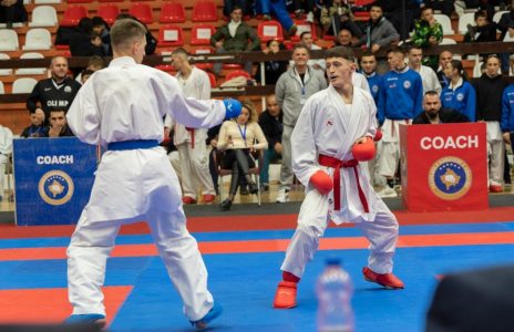 EKF-ja fajëson Kosovën: I papranueshëm përdorimi i sportit për agjenda politike