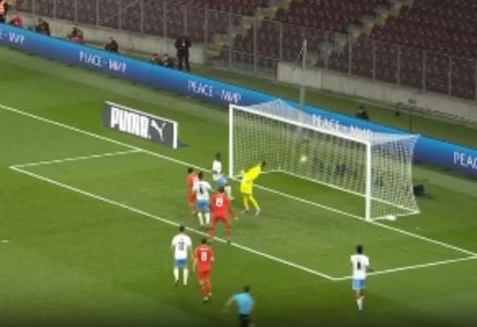 Zvicra e gjen goli ndaj Izraelit, shënon Vargas