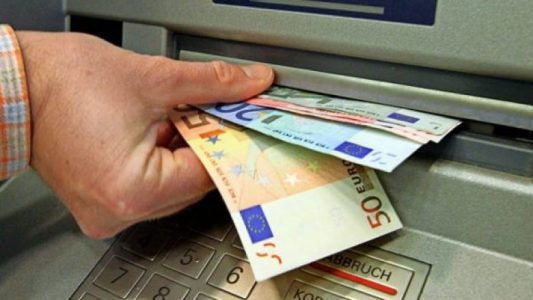 Lamtumirë bankomatëve? Zbulohet mënyra më e re për të tërhequr para