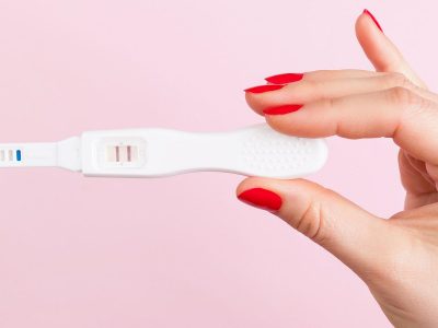 A mund të mbetni shtatzënë gjatë menstruacioneve
